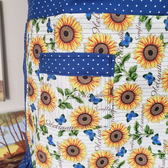 Handmade Kitchen Apron - Picture 3 of 6